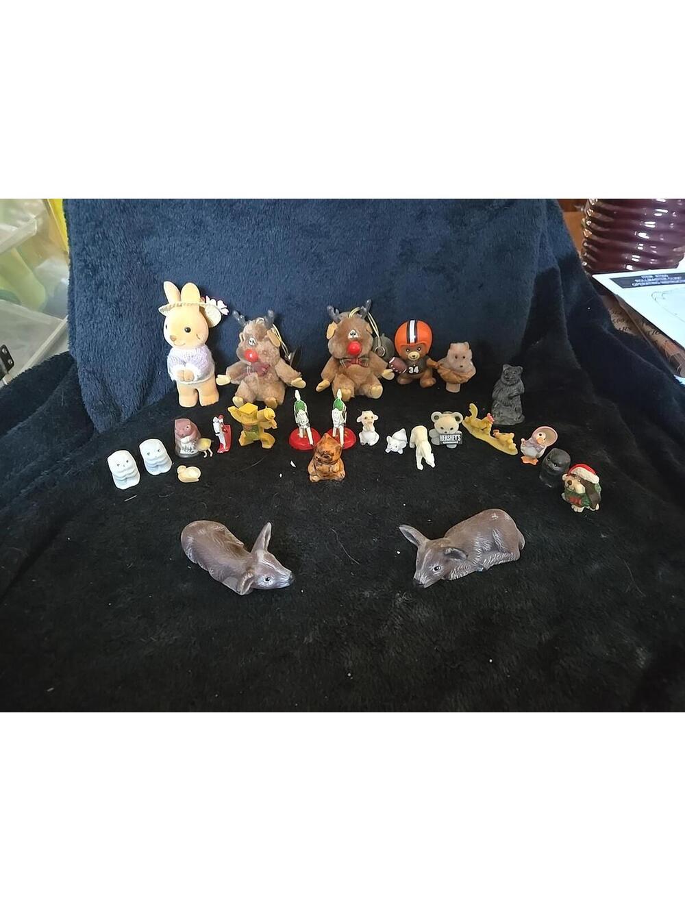 lot of figures 26 In Total